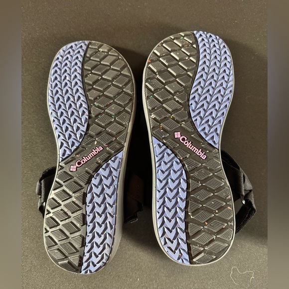 - Columbia women’s sandals - Picture 5 of 9